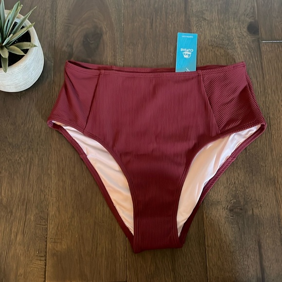 🌸 3/$25 NWT - Escaping U-Neck Bikini Retro Bottoms - Picture 2 of 4